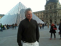 Richard touring Paris